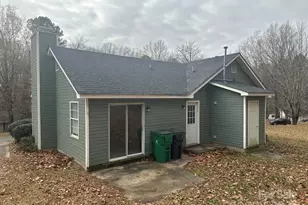 2000 Teddington Dr, Charlotte, NC 28214 - Photo 2