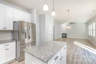 15947 Harbor Hill Dr, Charlotte, NC 28273 - Photo 10