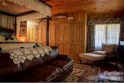 2736 White Oak Flats Road, Green Mountain, NC 28740 - Photo 16