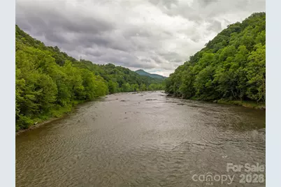 2736 White Oak Flats Road, Green Mountain, NC 28740 - Photo 6