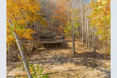 2736 White Oak Flats Road, Green Mountain, NC 28740 - Photo 2