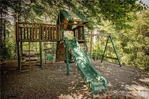 2736 White Oak Flats Rd, Green Mountain, NC 28740 - Photo 34