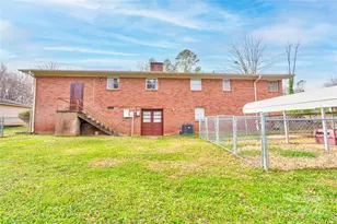 649 E Sanders Rd, Shelby, NC 28150 - Photo 38