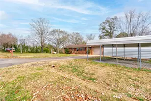 649 E Sanders Rd, Shelby, NC 28150 - Photo 36