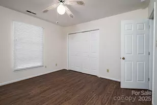 1212 E Franklin Blvd, Gastonia, NC 28054 - Photo 16