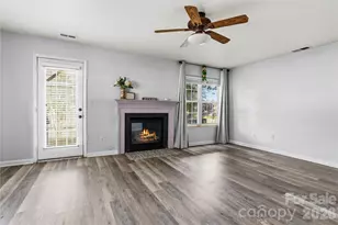 101 Rock Ridge Ln, Mount Holly, NC 28120 - Photo 6