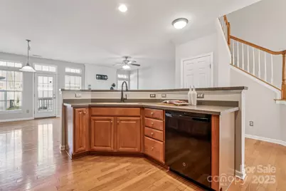 8130 Bridgegate Drive, Huntersville, NC 28078 - Photo 10