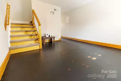 638 Chipley Avenue, Charlotte, NC 28205 - Photo 8