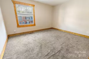 638 Chipley Ave, Charlotte, NC 28205 - Photo 18