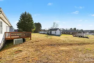105 3rd Ave NW, Hildebran, NC 28637 - Photo 24