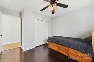 105 3rd Ave NW, Hildebran, NC 28637 - Photo 12