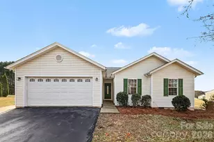 105 3rd Ave NW, Hildebran, NC 28637 - Photo 1