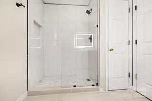 105 3rd Ave NW, Hildebran, NC 28637 - Photo 20