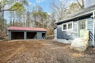 8013 Caswell Rd, Stanley, NC 28164 - Photo 24