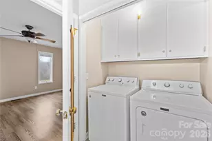 1002 Kenilworth Ct NW, Concord, NC 28027 - Photo 16