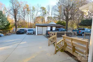 6801 Barrington Dr, Charlotte, NC 28215 - Photo 22
