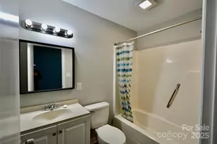 6801 Barrington Dr, Charlotte, NC 28215 - Photo 12