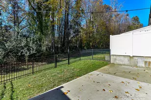 2568 Royal York Ave, Charlotte, NC 28210 - Photo 30