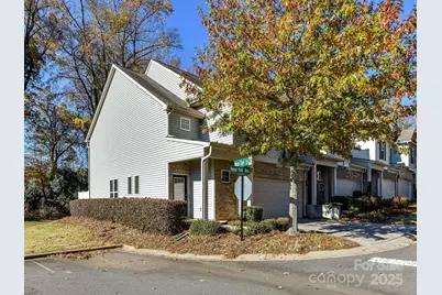 2568 Royal York Avenue, Charlotte, NC 28210 - Photo 2