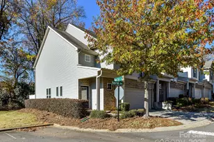 2568 Royal York Ave, Charlotte, NC 28210 - Photo 2