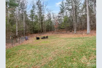 83 Moss Hill Drive, Hendersonville, NC 28792 - Photo 4