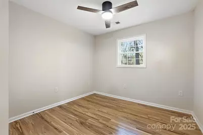 1015 W 6th Avenue B Avenue, Gastonia, NC 28052 - Photo 26