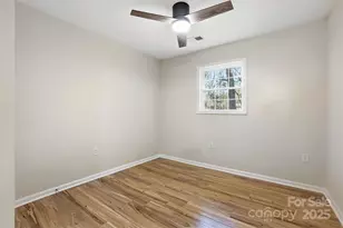 1015 W 6th Ave B Ave, Gastonia, NC 28052 - Photo 26