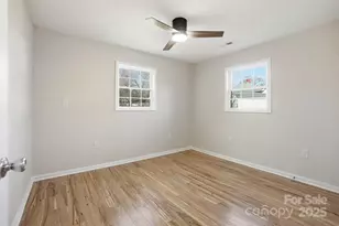 1015 W 6th Ave B Ave, Gastonia, NC 28052 - Photo 20