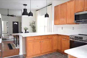 6305 Morningview Ct, Charlotte, NC 28269 - Photo 8