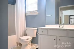 6305 Morningview Ct, Charlotte, NC 28269 - Photo 18