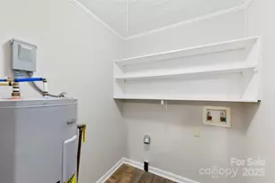 746 Vale St, Shelby, NC 28150 - Photo 6