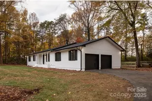 109 Bridlewood Ave, High Point, NC 27265 - Photo 2