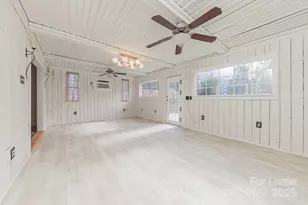 110 Mendover Dr, Jacksonville, NC 28546 - Photo 14