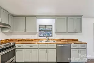 53 Woodscape Dr, Mills River, NC 28759 - Photo 18