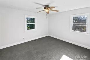 506 Queens Gate Dr, Kannapolis, NC 28083 - Photo 8