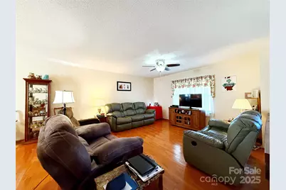 4679 Mayfield Drive, Granite Falls, NC 28630 - Photo 12