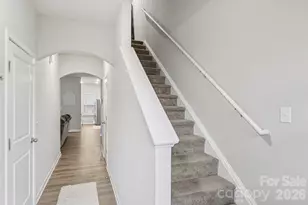 8041 Alderton Ln, Charlotte, NC 28215 - Photo 6