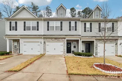 8041 Alderton Lane, Charlotte, NC 28215 - Photo 2