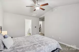 8041 Alderton Ln, Charlotte, NC 28215 - Photo 28