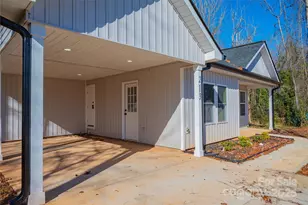 213 Mountain View St, Forest City, NC 28043 - Photo 6