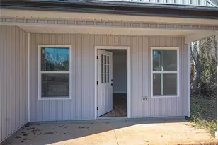 213 Mountain View St, Forest City, NC 28043 - Photo 4