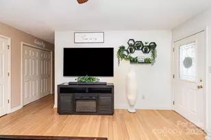 2039 Rocketts Way, Newton, NC 28658 - Photo 18