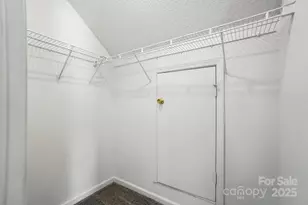 11121 Nolet Ct, Charlotte, NC 28215 - Photo 32