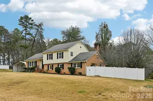 1104 Colony Ct, Gastonia, NC 28056 - Photo 32