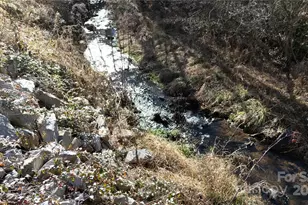 218 Cub Creek Rd, Bakersville, NC 28705 - Photo 8