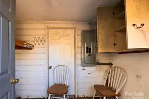 218 Cub Creek Rd, Bakersville, NC 28705 - Photo 20