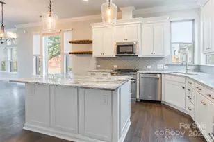 2515 Euclid Ave, Charlotte, NC 28203 - Photo 2