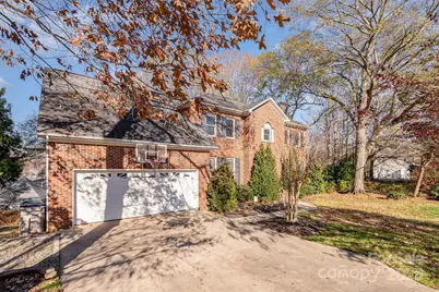 2640 Petersburg Court, Gastonia, NC 28056 - Photo 2