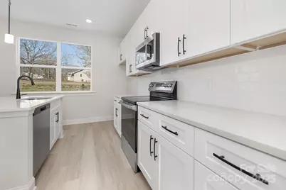 264 N Lackey Street, Statesville, NC 28677 - Photo 4