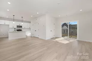 264 N Lackey St, Statesville, NC 28677 - Photo 6